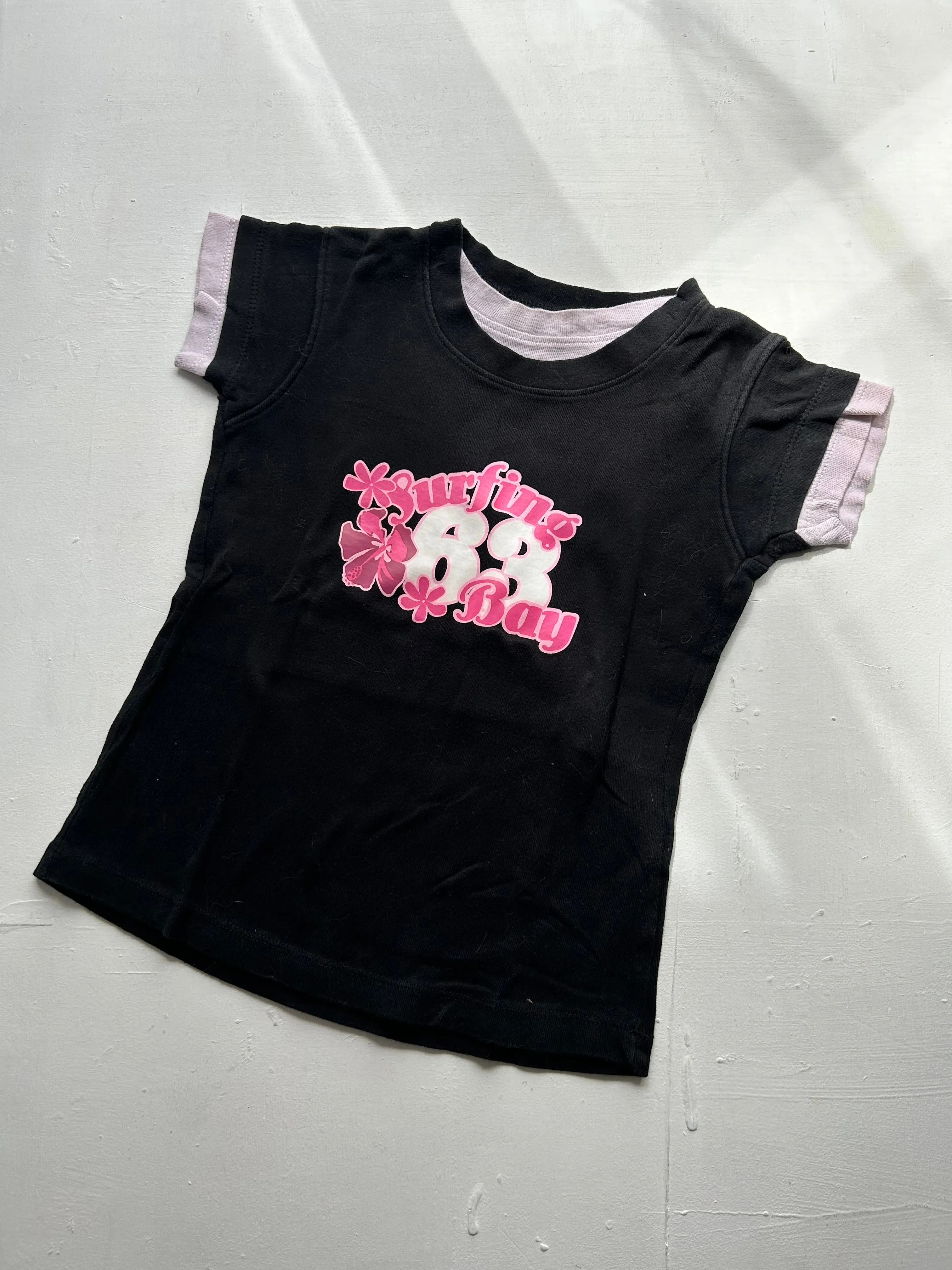 Black hawaii floral print summer tee  90s y2k vintage (S)