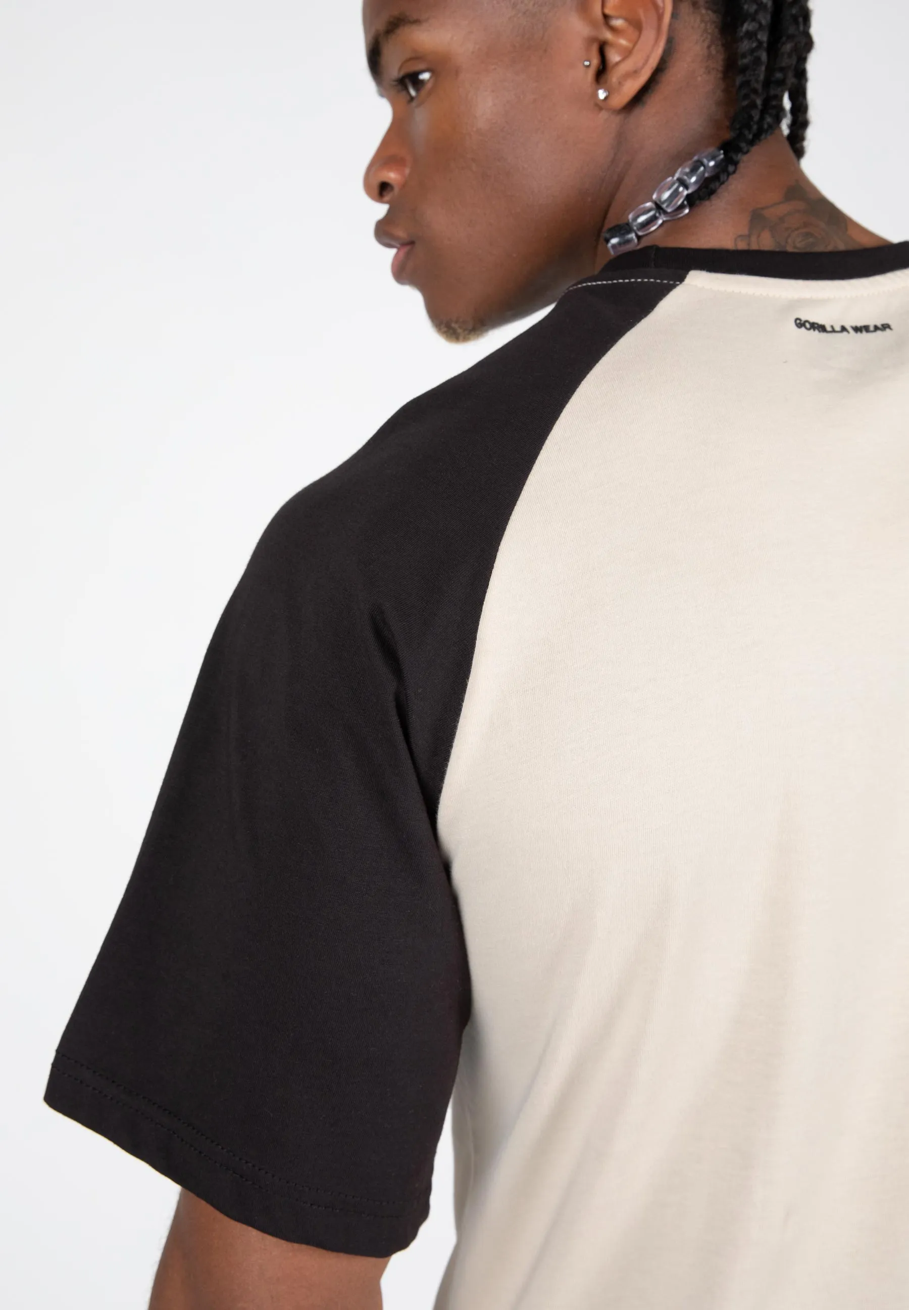 Logan Oversized T-Shirt -Beige/Black
