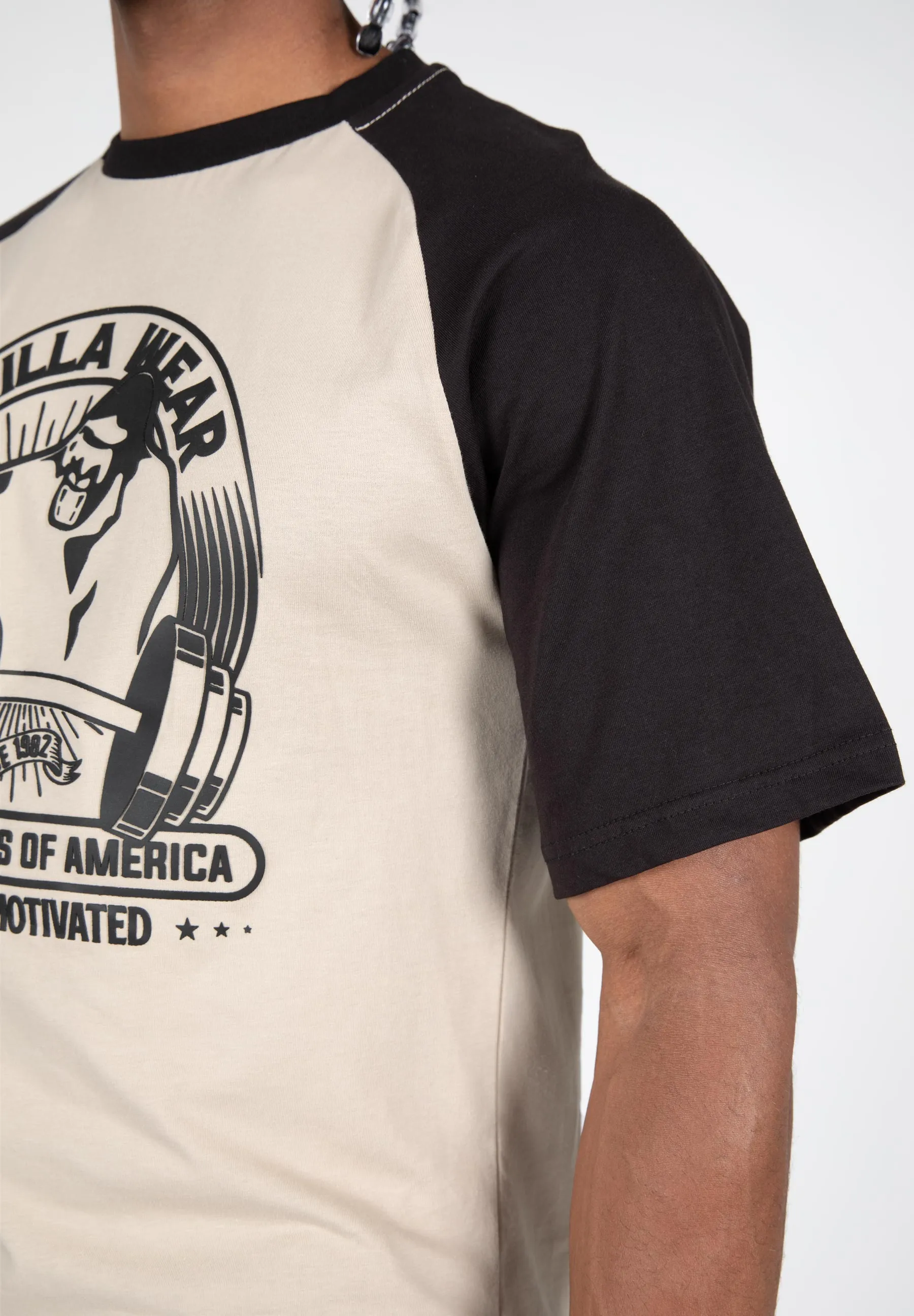 Logan Oversized T-Shirt -Beige/Black