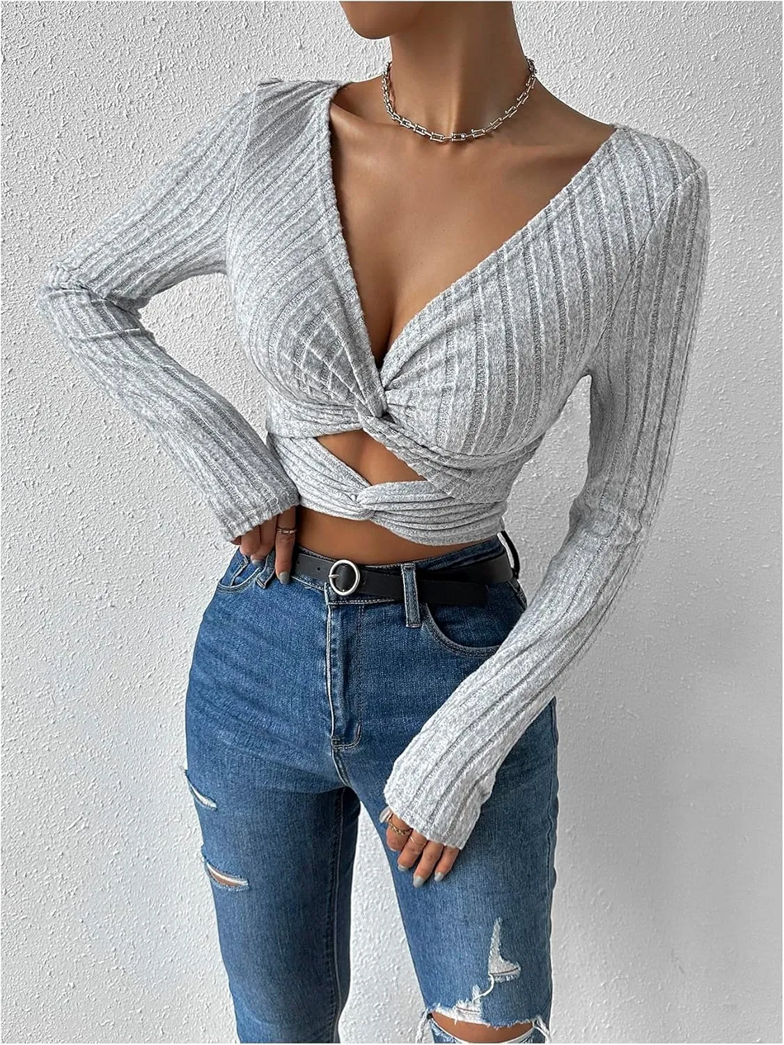 WDIRARA Women's Twist Front Cut Out Crop Tee Rib Knit Slim Fit Top V Neck Long Sleeve T Shirt