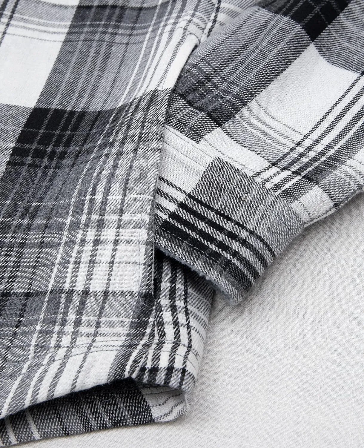 Womens Fleece Hooded Flannel Shirts Plaid Button Down Flannel Shirt Hoodie Jacket with Pockets